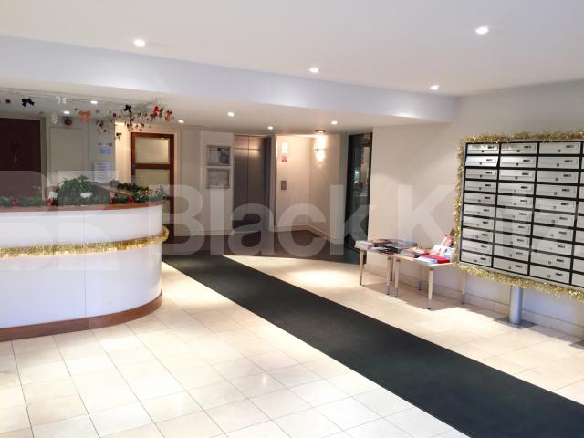 			NEW INSTRUCTION (Includes Parking), 2 Bedroom, 1 bath, 1 reception Apartment			 Tanner Street, Tower Bridge